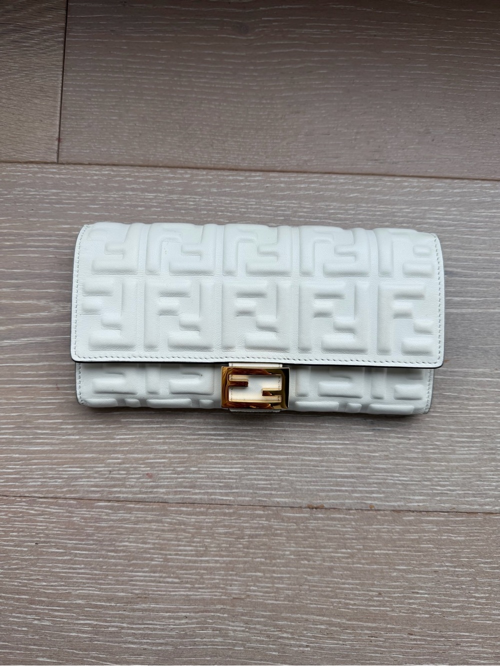 Fendi White Zucca Embossed Leather Baguette Continental Wallet with Dust Bag - Picture 5 of 5